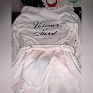 PINK Victoria Secret Robe